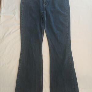 Levi’s 526 Slender Bootcut Jeans Size 12 – Mid Wash Blue